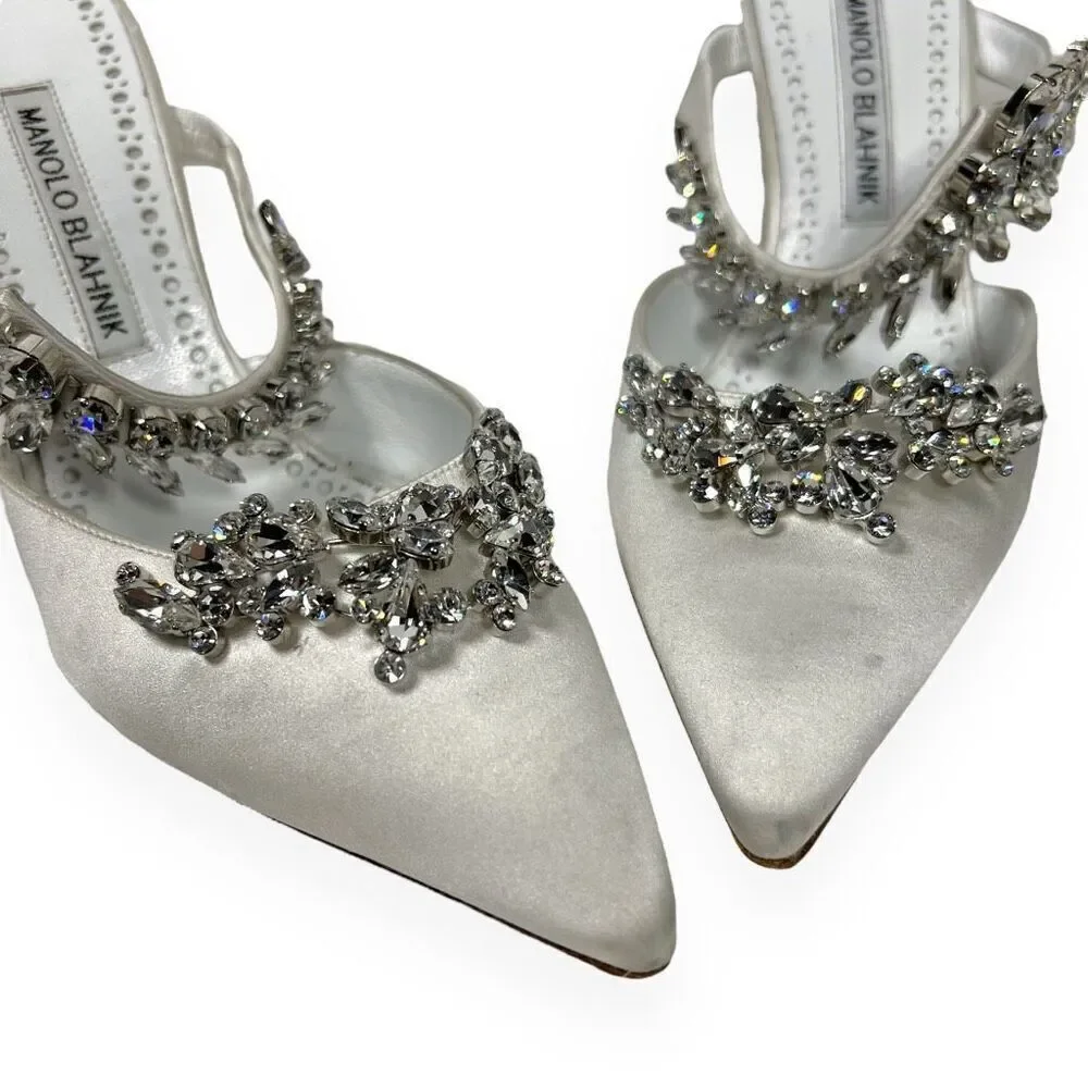 Manolo‎ Blahnik Lurum 90 Crystal-embellished White Satin Mules Heels Size 6.5